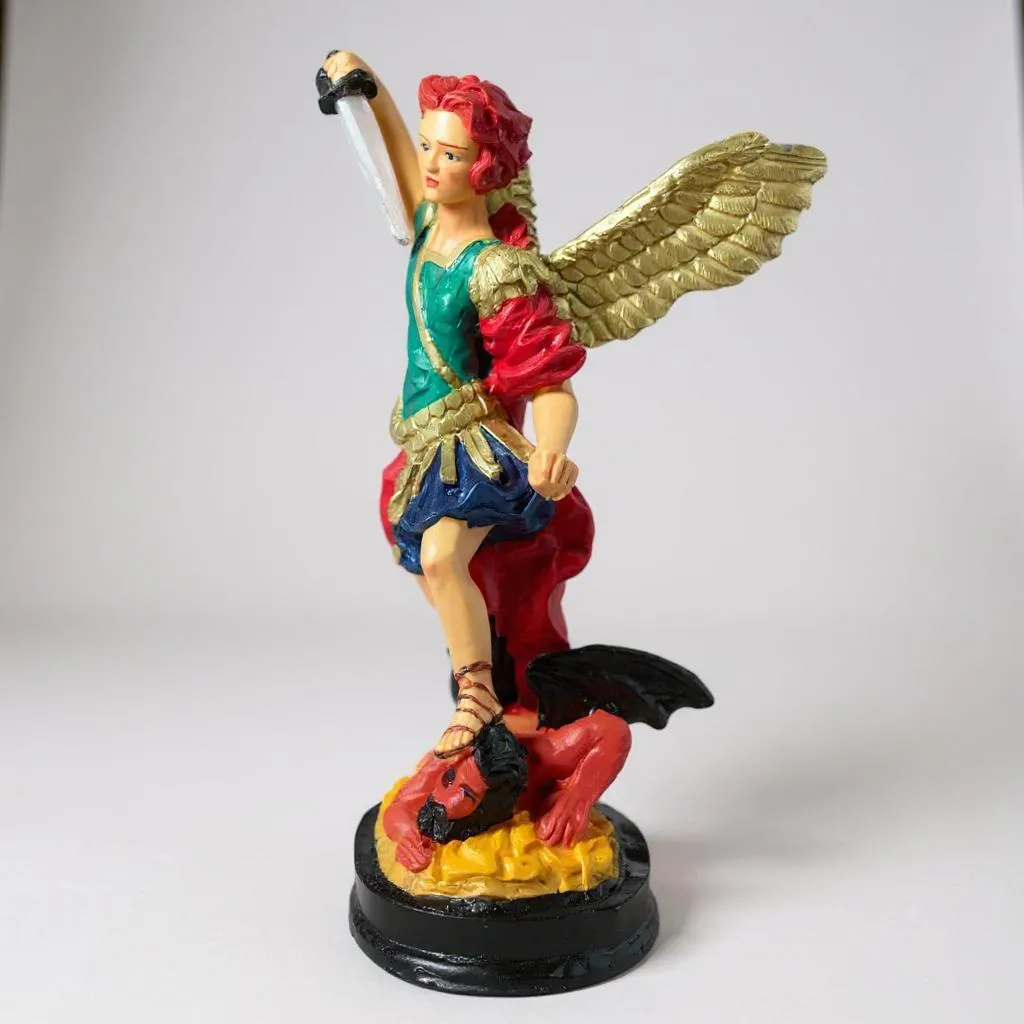 Arcangeles De 30 CM En Resina Pintados A Mano