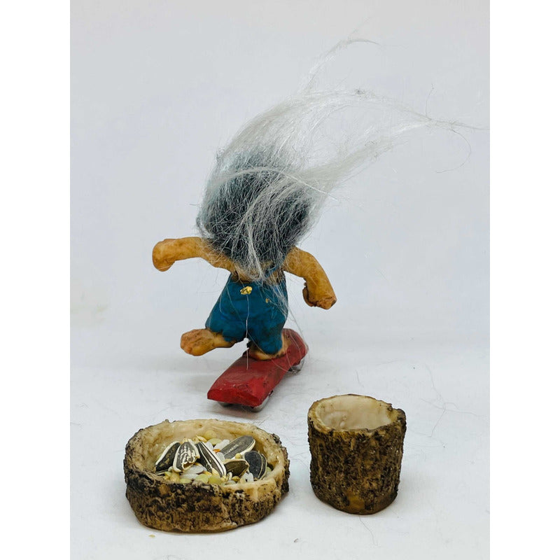 Troll Audacia + Comedero+bebedero+semillas 8cm De Alto