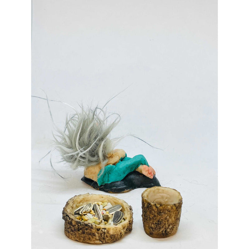 Troll Felicidad +comedero Y 5.5cm Figura En Resina Nacional