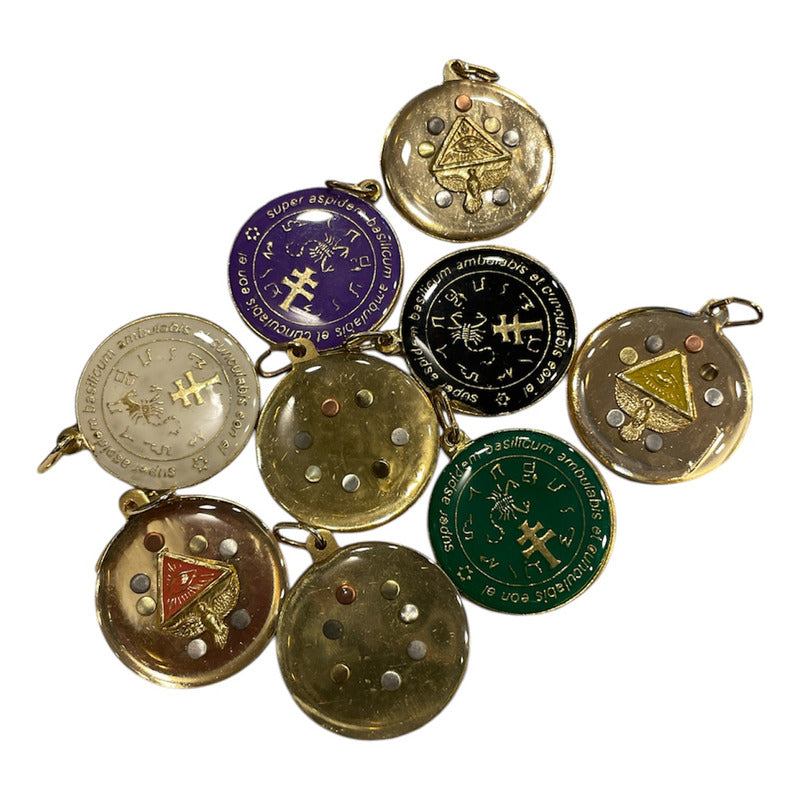 Exterminador Talisman Amulento Encapsulado Y Baño De Oro 4cm