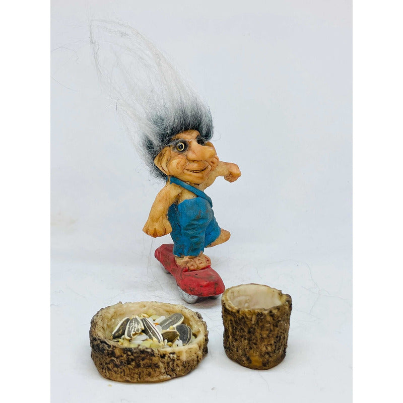 Troll Audacia + Comedero+bebedero+semillas 8cm De Alto