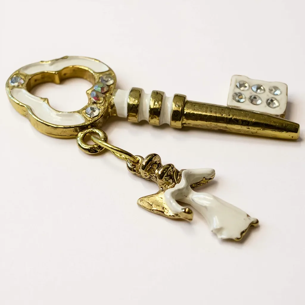 Arcangel Gabriel Prendedor Llave 4.2x1.5x4 (Copia)