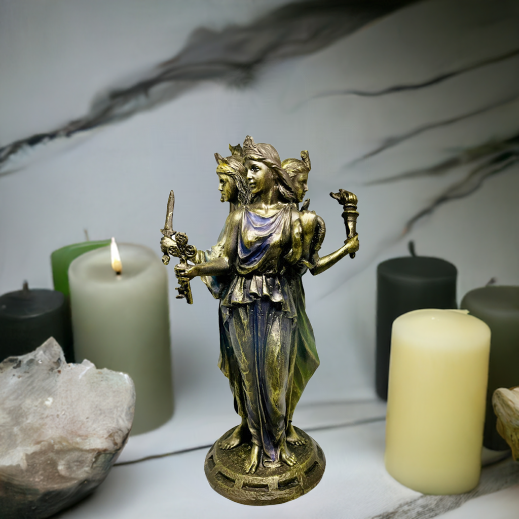 Estatua Hecate Triple Diosa Resina 21cm