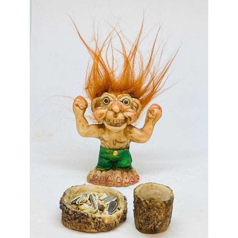 Troll Fortaleza + Comedero 8.5cm Figura En Resina Nacional