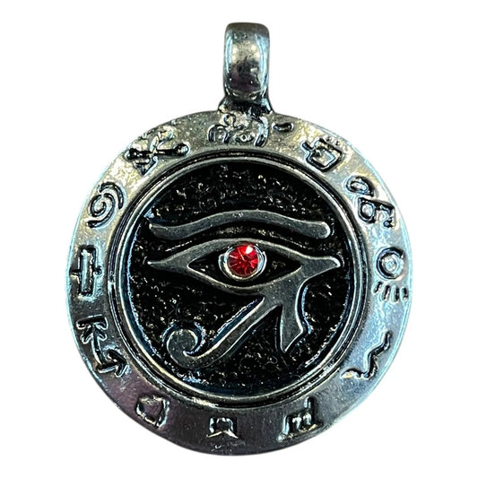 Dije Medalla Ojo De Horus Egipcio Amuleto De Protección 4cm Plateado by HEREJE