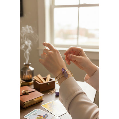 Brazalete Con Cuarzo En Punta Chapado En Color Dorado