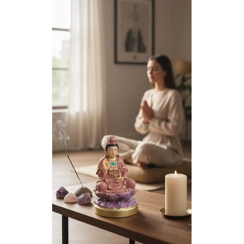 Figura Estatua Guan Yin Diosa Misericordia Loto Resina 15cm Rosa Pálido by HEREJE
