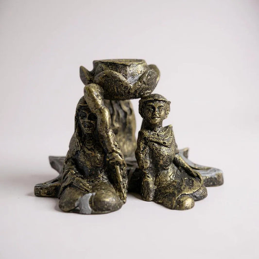 Triple Diosa Escultura De Resina Cascada De Humo 7cm Altura