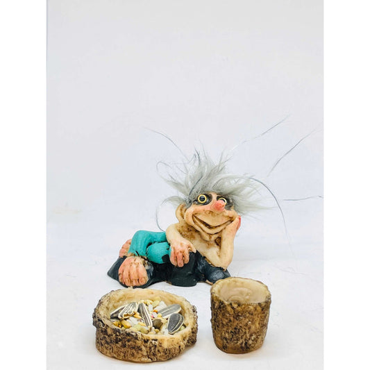 Troll Felicidad +comedero Y 5.5cm Figura En Resina Nacional