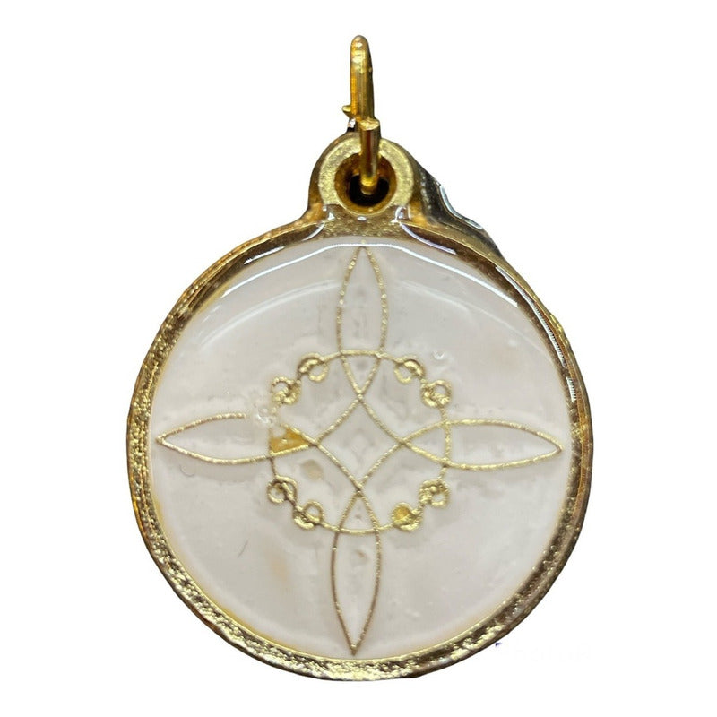 Nudo De Brujas Dije Encapsulado Con Los 7 Baño De Oro 25mm