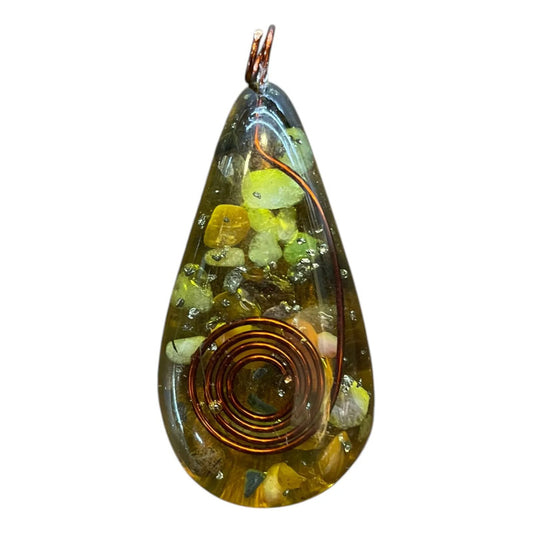 Orgonita Dije En Forma De Gota 5 Cm De Altura. Amarillo by HEREJE