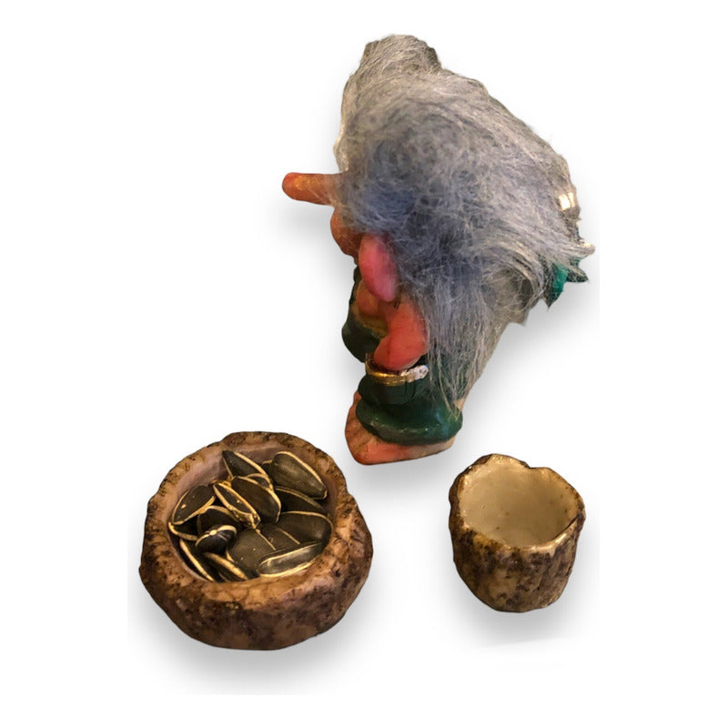 Troll Amor + Comedero 9 Cm Alto En Resina Nacional.