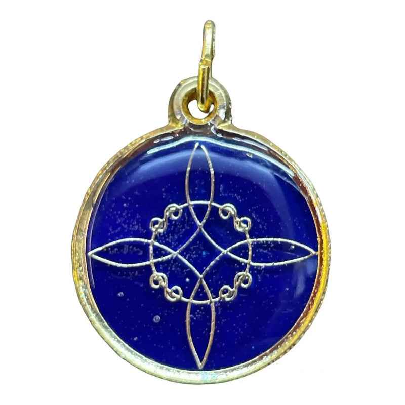 Nudo De Brujas Dije Encapsulado Con Los 7 Baño De Oro 25mm Azul Marino