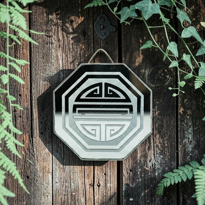 Espejo Octagonal, Grabado Con Símbolos Esotéricos De 5 Cm Longevidad by HEREJE