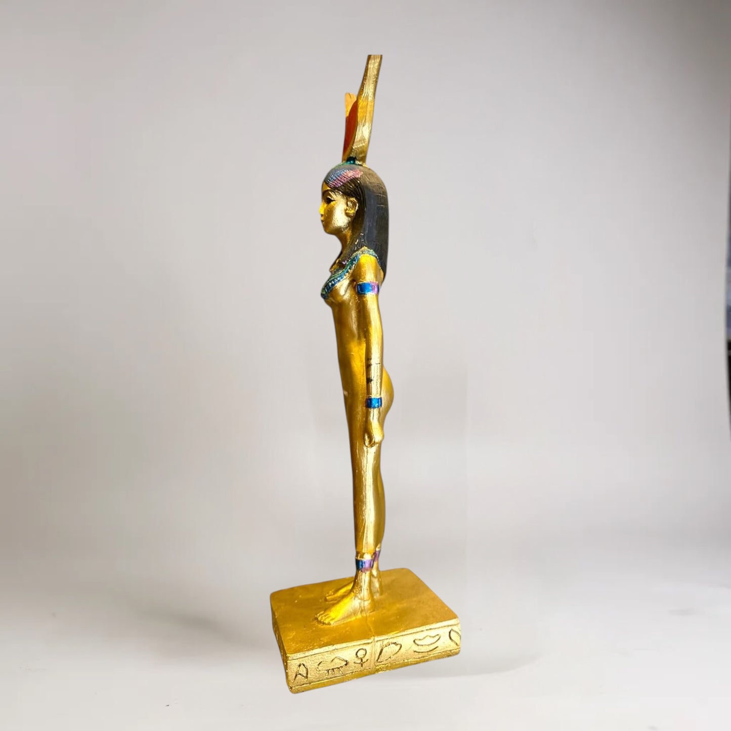 Isis Diosa Egipcia 23 Cm Altura