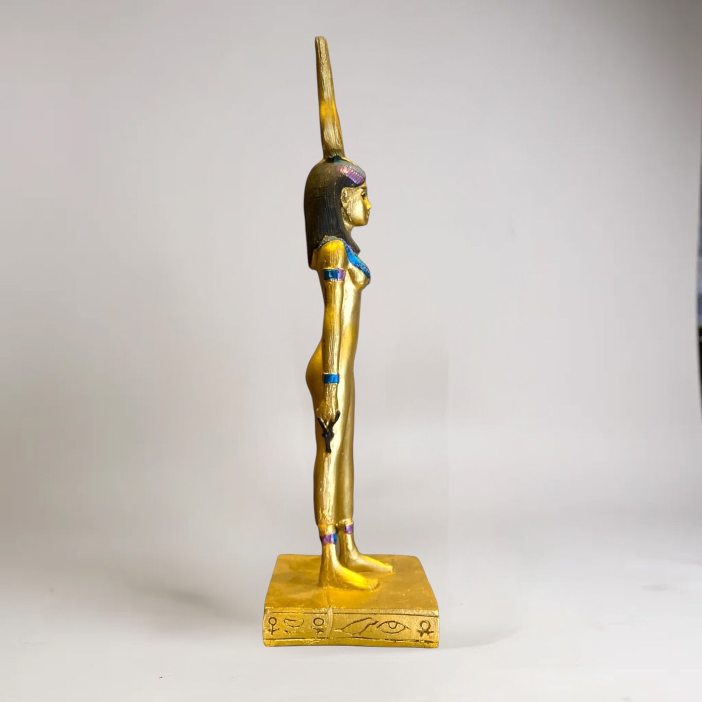 Isis Diosa Egipcia 23 Cm Altura